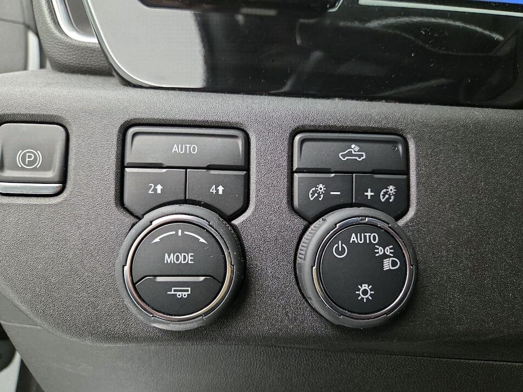 used 2023 Chevrolet Silverado 1500 car, priced at $33,998