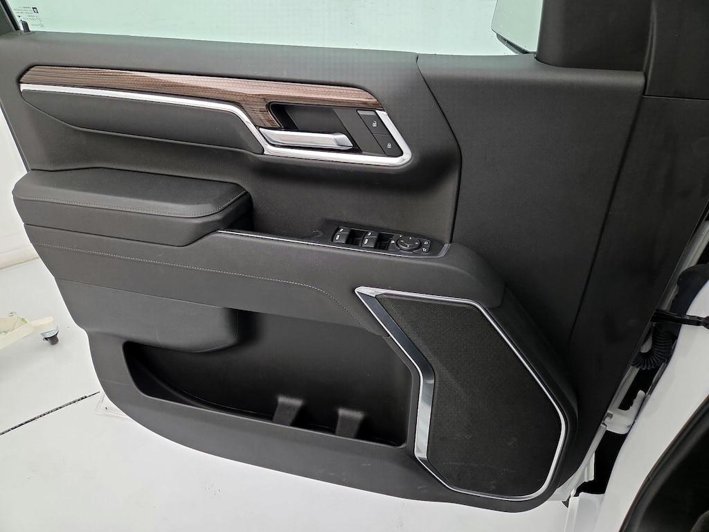 used 2023 Chevrolet Silverado 1500 car, priced at $33,998