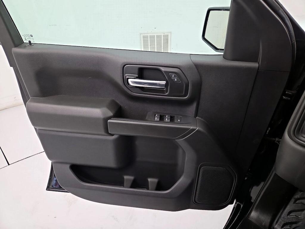 used 2022 GMC Sierra 1500 car, priced at $35,998