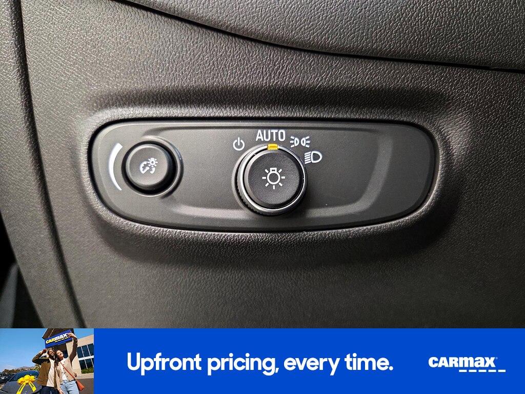 used 2024 Chevrolet Equinox car, priced at $22,998