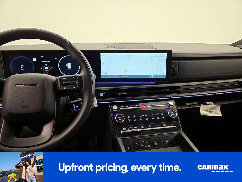 used 2024 Hyundai Santa Fe car, priced at $36,998