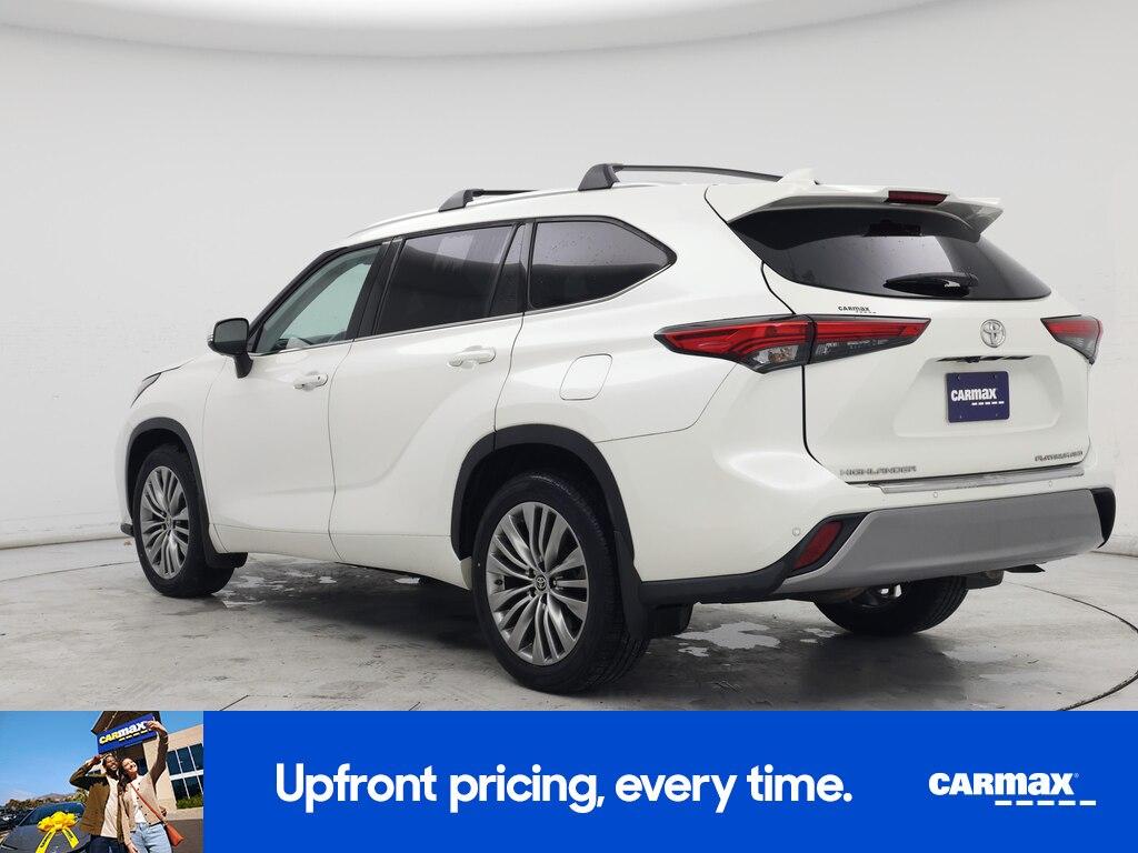 used 2021 Toyota Highlander car, priced at $37,998