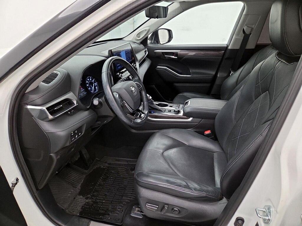 used 2021 Toyota Highlander car, priced at $37,998