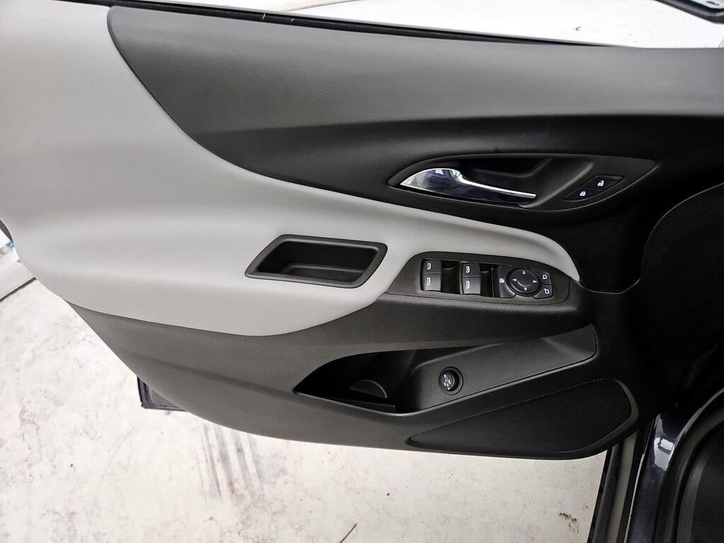 used 2023 Chevrolet Equinox car, priced at $18,998