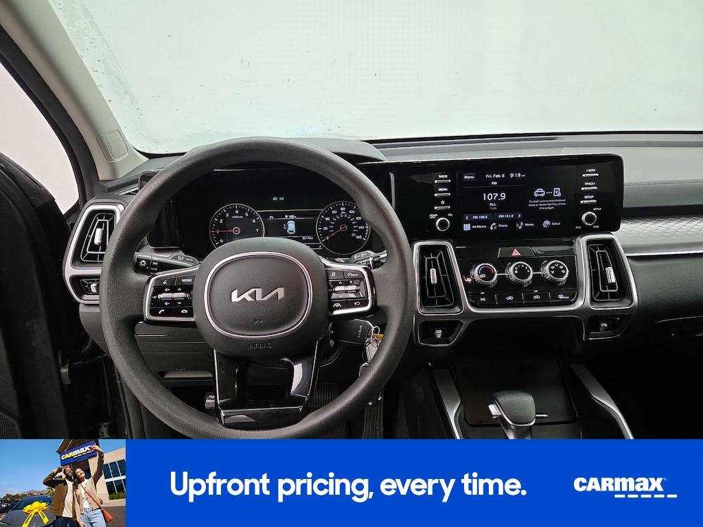 used 2023 Kia Sorento car, priced at $23,998