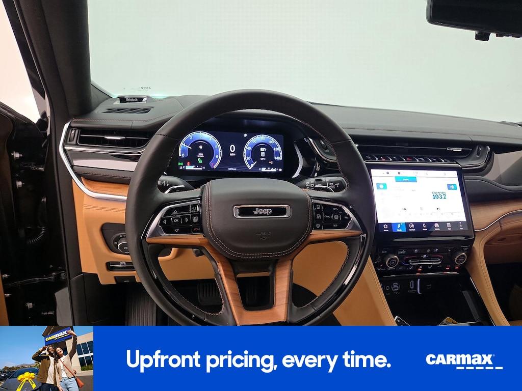 used 2025 Jeep Grand Cherokee car, priced at $56,998