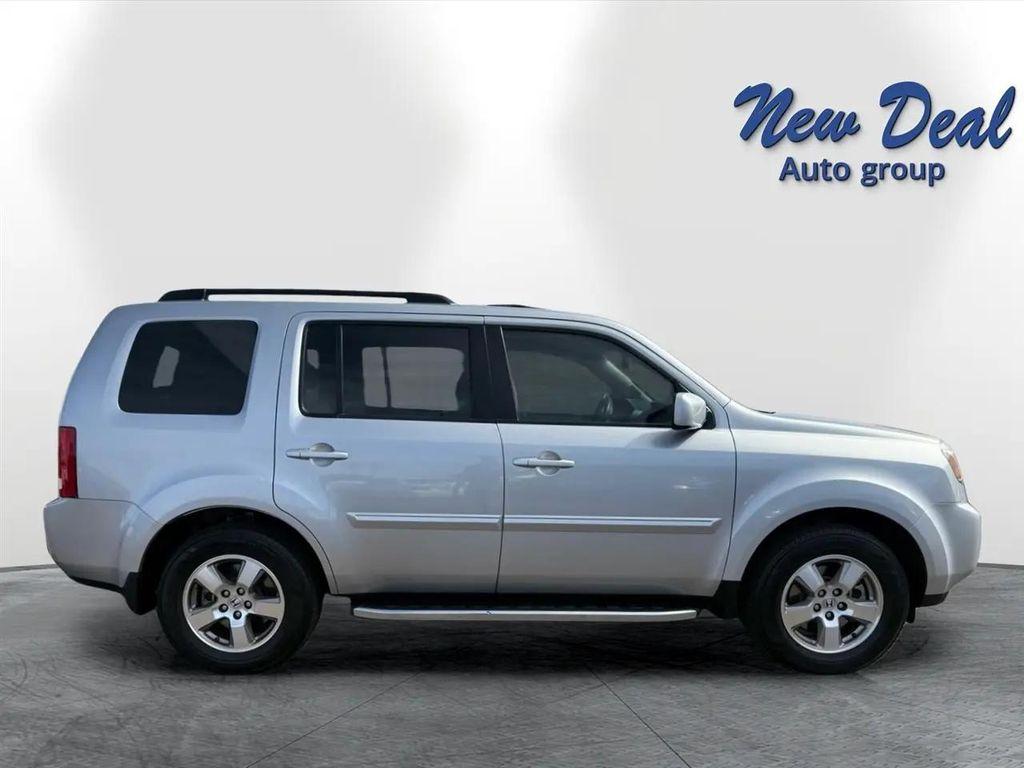 used 2011 Honda Pilot car, priced at $12,988