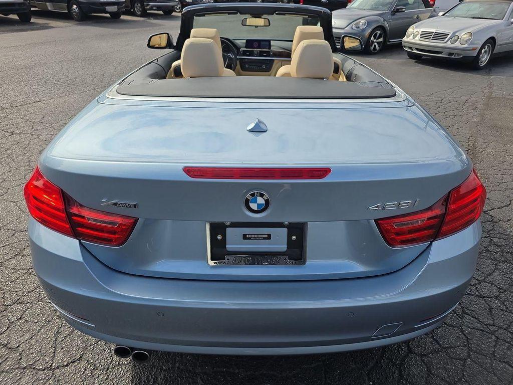 BMW 4 Series view 14