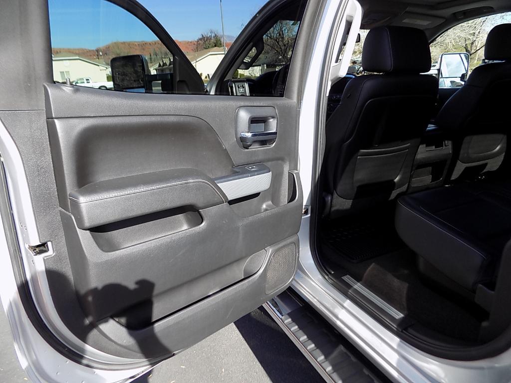 used 2015 Chevrolet Silverado 2500 car, priced at $40,997