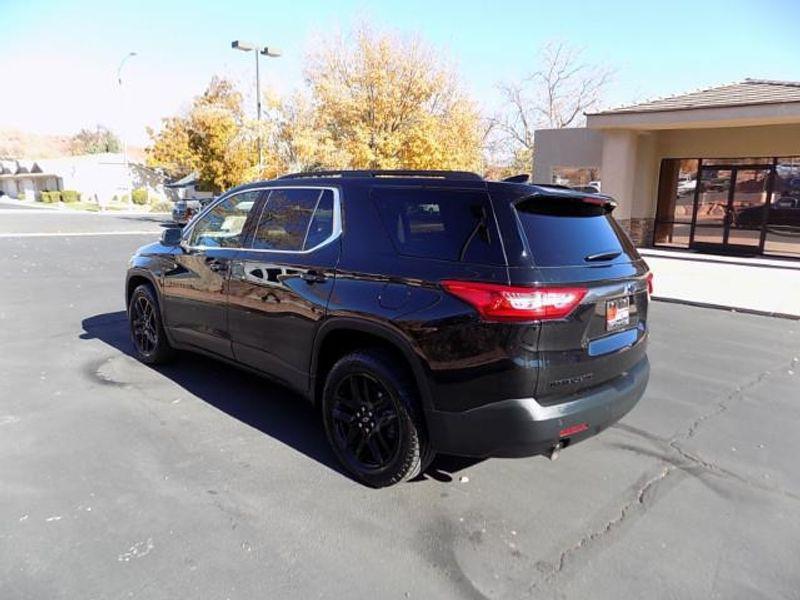 used 2021 Chevrolet Traverse car, priced at $25,497