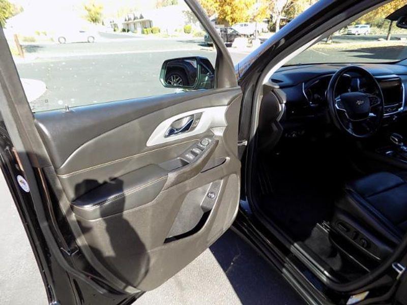 used 2021 Chevrolet Traverse car, priced at $25,497