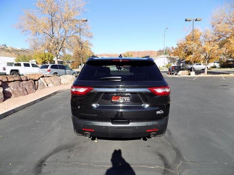 used 2021 Chevrolet Traverse car, priced at $25,497