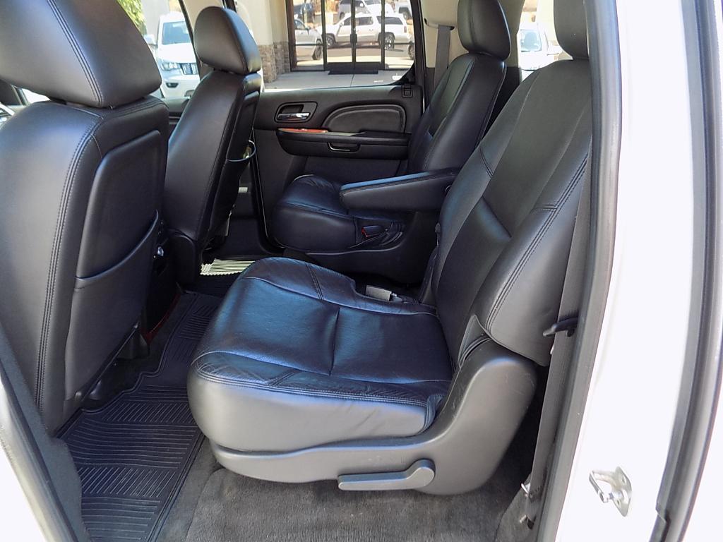 used 2012 Cadillac Escalade ESV car, priced at $12,998