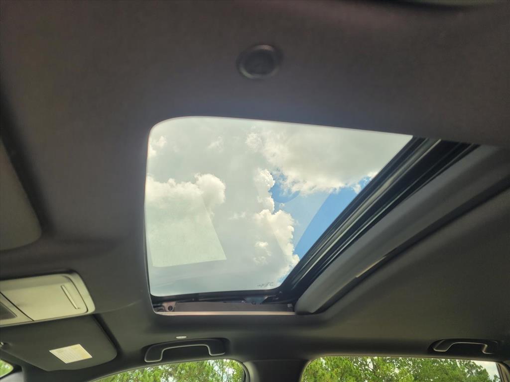 new 2026 Honda CR-V Hybrid car, priced at $39,774