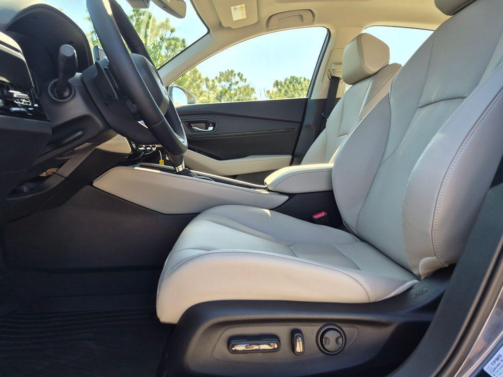 new 2026 Honda Accord Hybrid car, priced at $38,327