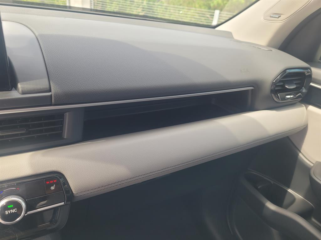 new 2025 Honda Pilot car, priced at $47,947