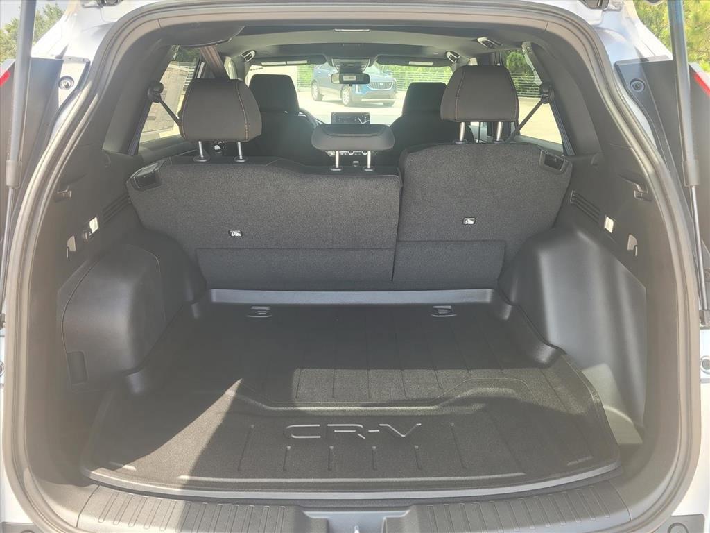 new 2026 Honda CR-V Hybrid car, priced at $36,692