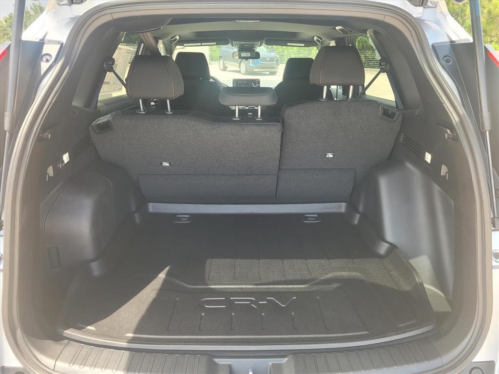 new 2026 Honda CR-V Hybrid car, priced at $36,692