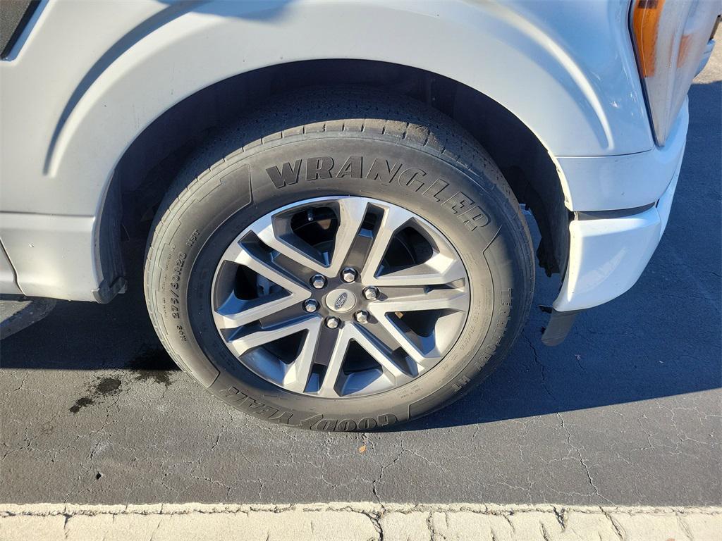 used 2021 Ford F-150 car, priced at $23,784