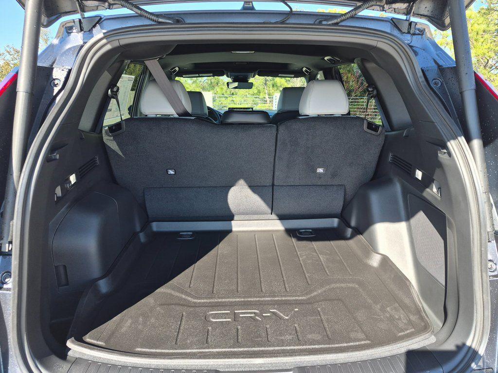 new 2026 Honda CR-V Hybrid car, priced at $41,703