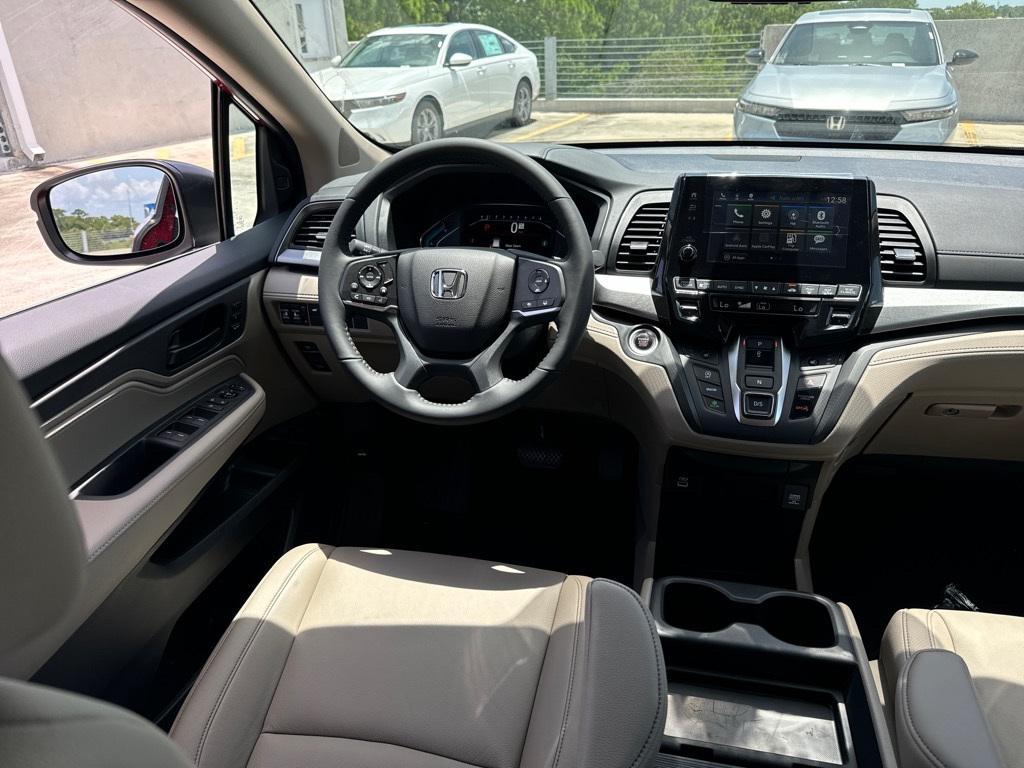 new 2026 Honda Odyssey car, priced at $42,797