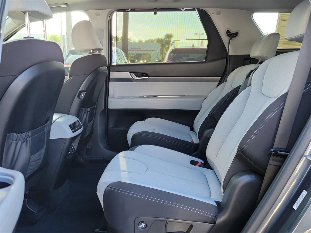 used 2020 Hyundai Palisade car, priced at $18,300