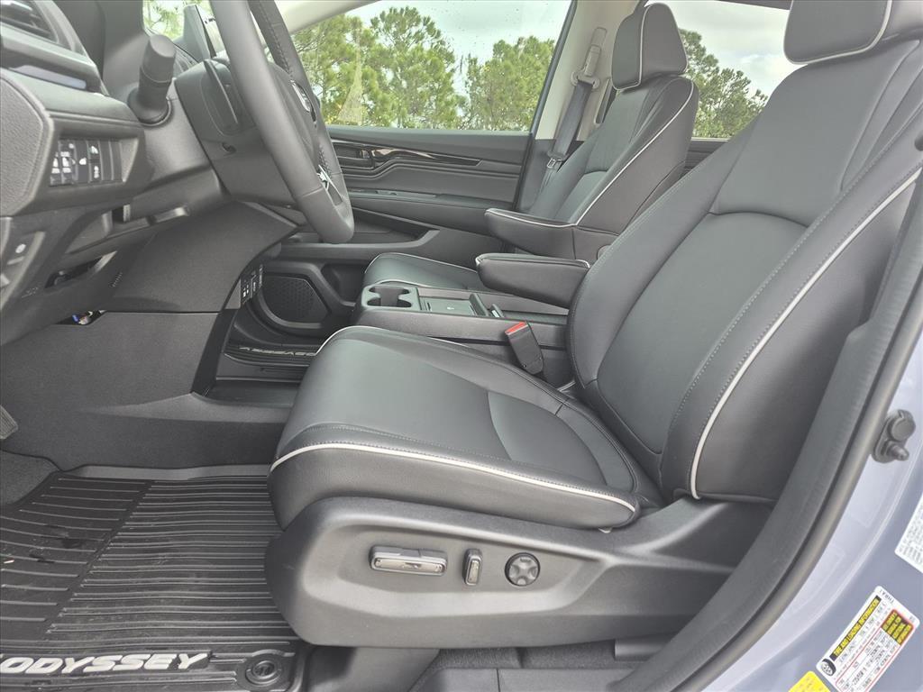 new 2026 Honda Odyssey car, priced at $47,397