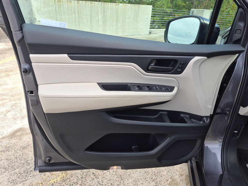 new 2026 Honda Odyssey car, priced at $42,799