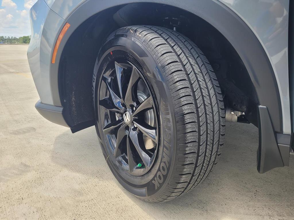 new 2026 Honda CR-V Hybrid car, priced at $39,430