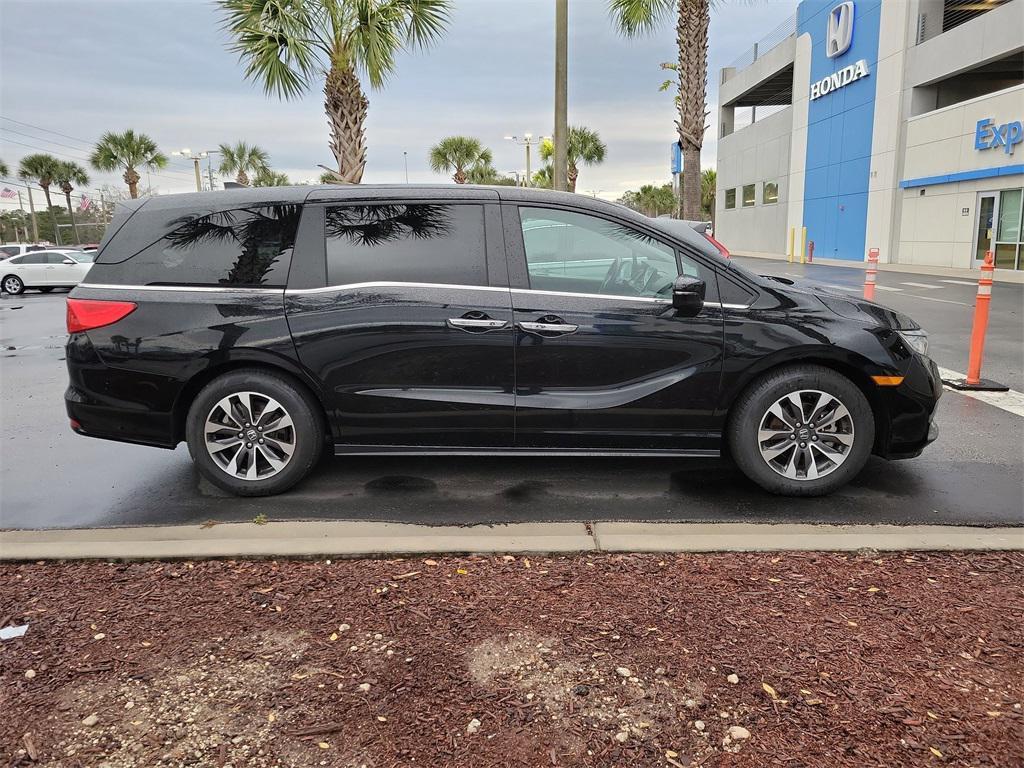 used 2024 Honda Odyssey car, priced at $35,070
