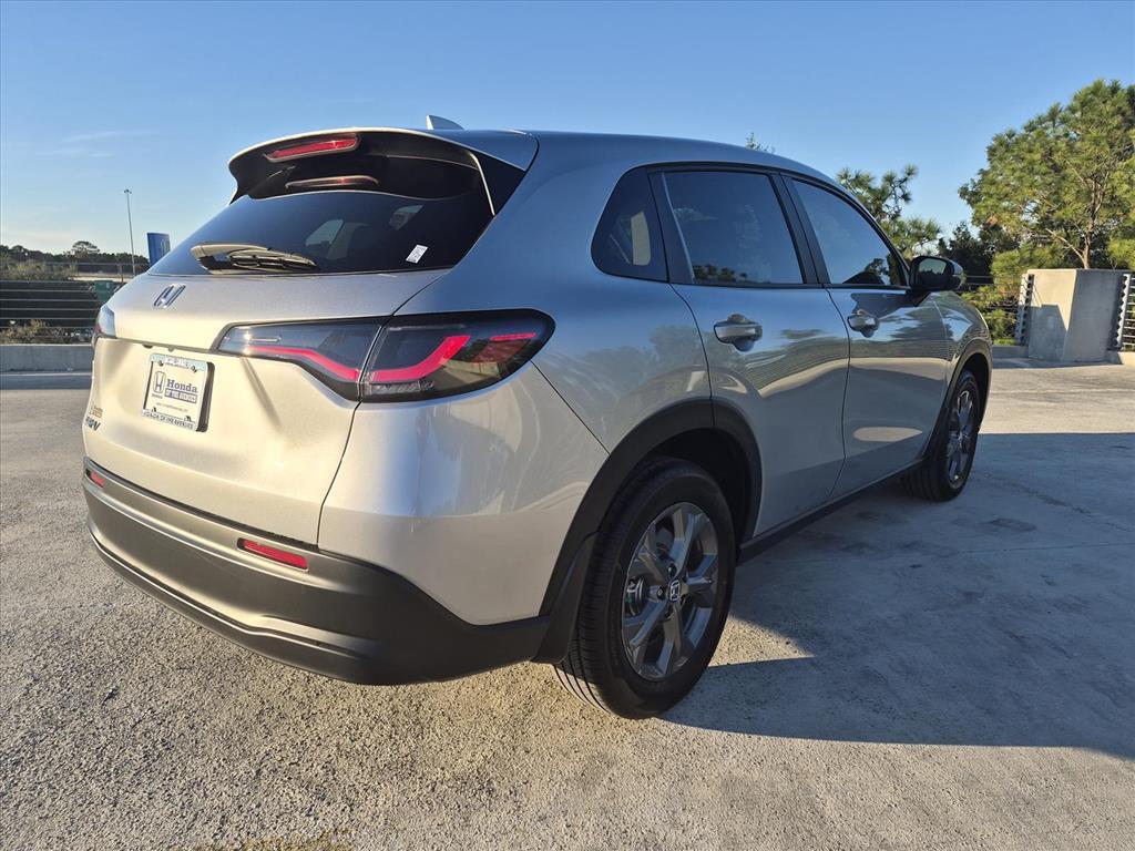 new 2026 Honda HR-V car, priced at $29,422
