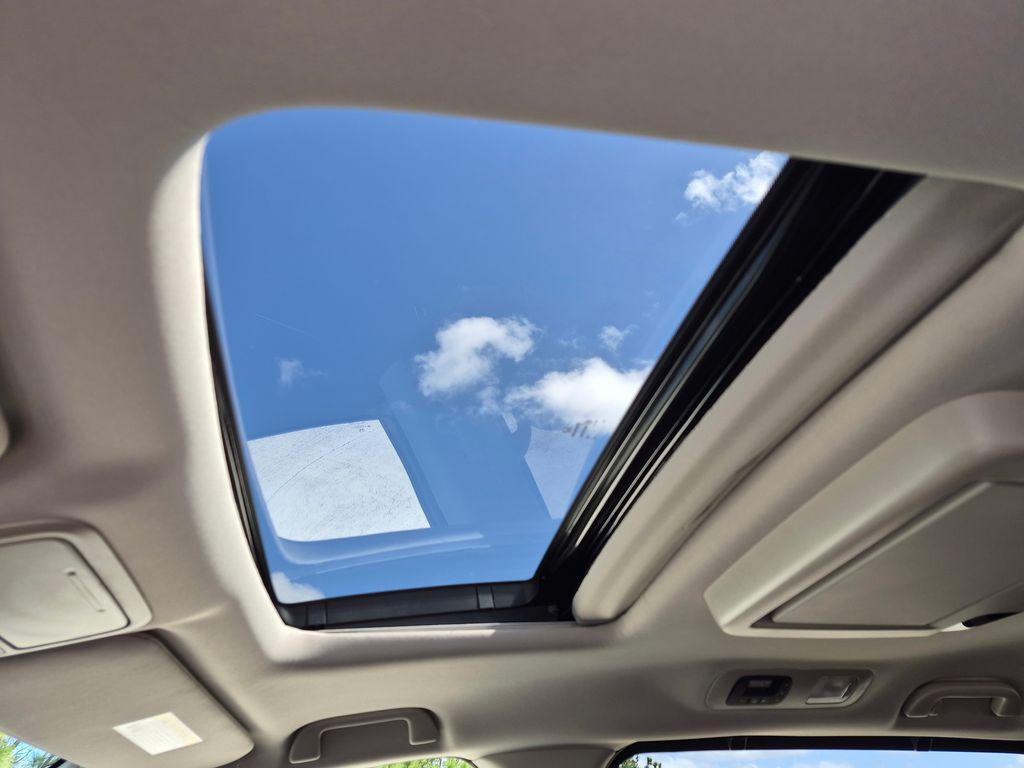 new 2026 Honda Odyssey car, priced at $50,456