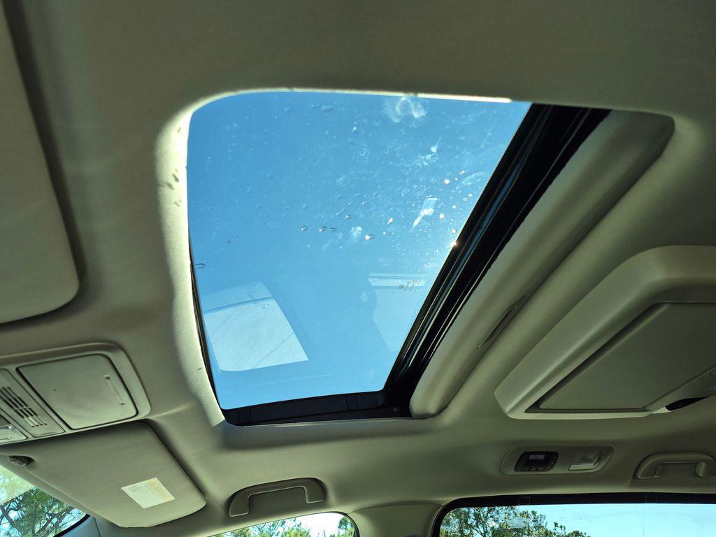 new 2026 Honda Odyssey car, priced at $50,879