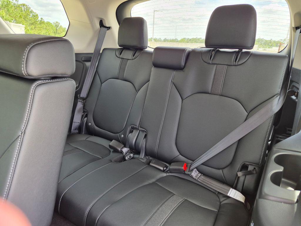 new 2026 Honda Pilot car, priced at $44,111