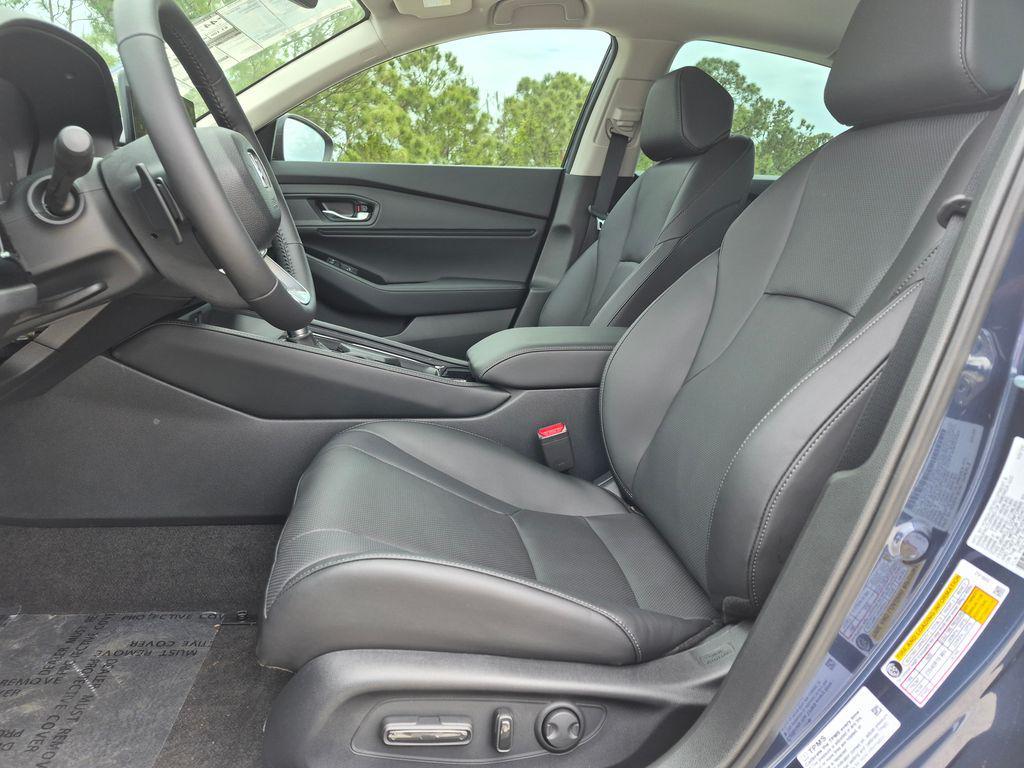 new 2026 Honda Accord Hybrid car, priced at $39,841