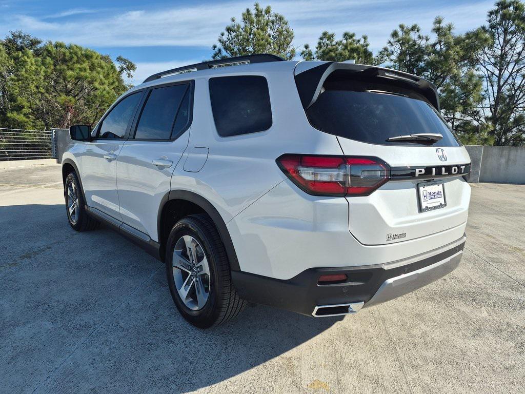 new 2026 Honda Pilot car, priced at $48,440