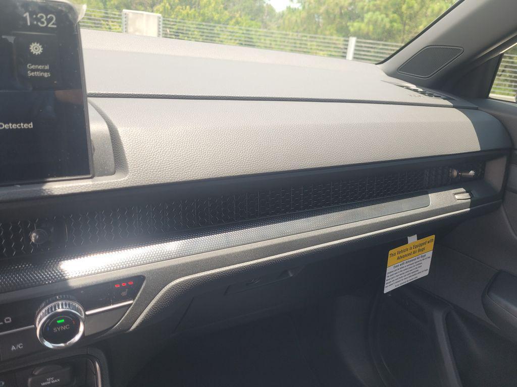 new 2026 Honda CR-V Hybrid car, priced at $36,757