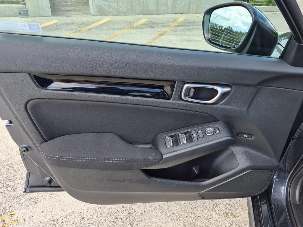 new 2026 Honda Civic Hybrid car, priced at $30,619