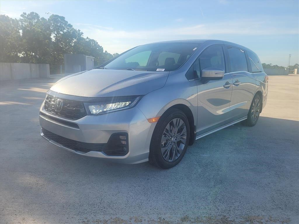 new 2026 Honda Odyssey car, priced at $46,875