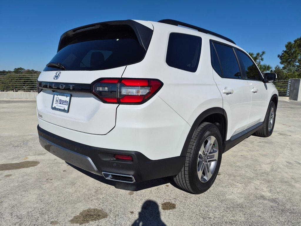 new 2026 Honda Pilot car, priced at $48,440