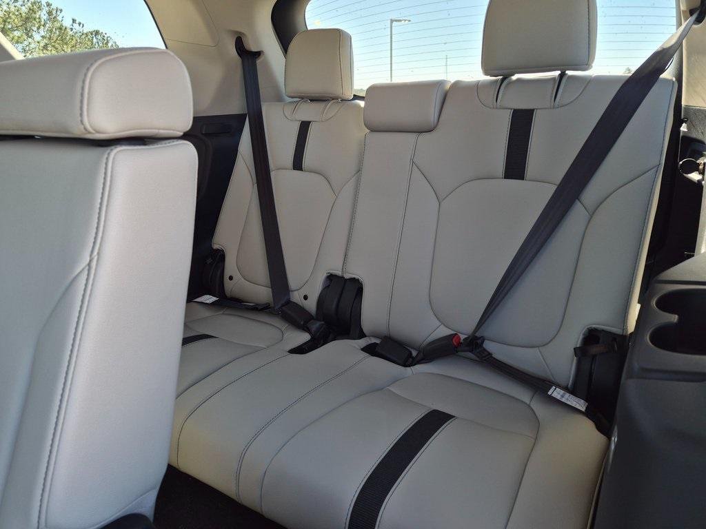 new 2026 Honda Pilot car, priced at $48,440