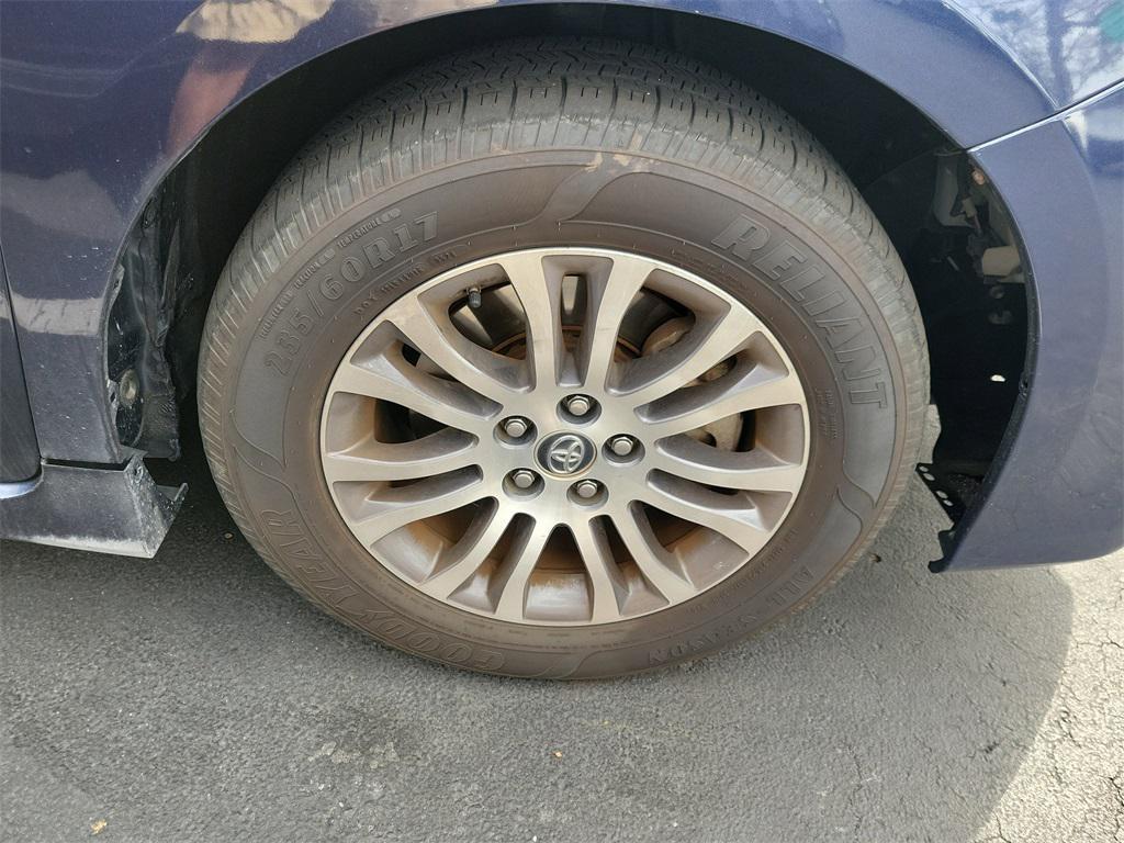 used 2019 Toyota Sienna car, priced at $21,400