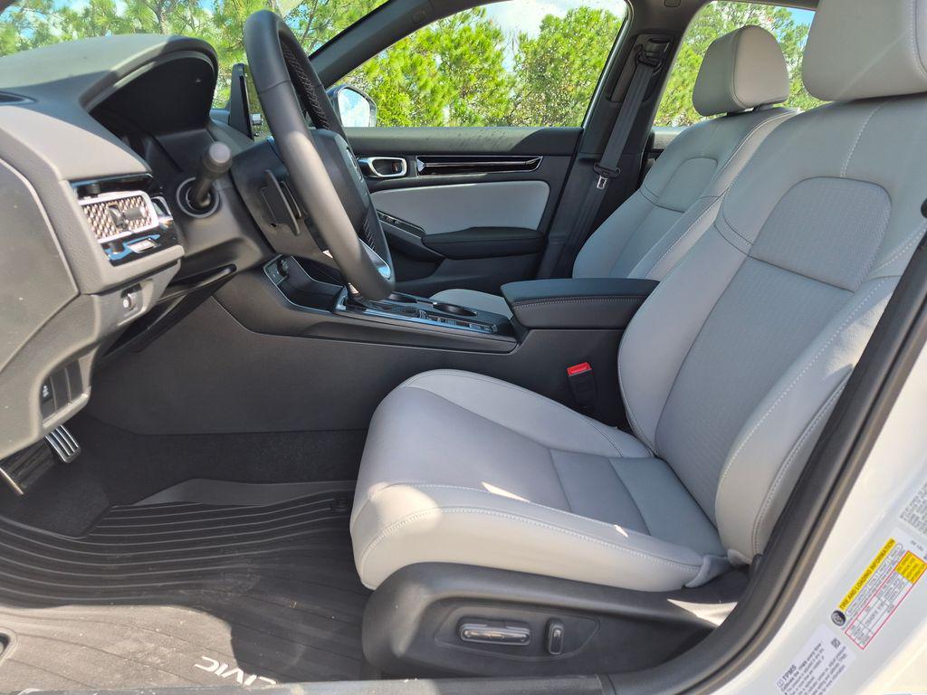 new 2026 Honda Civic Hybrid car, priced at $33,370