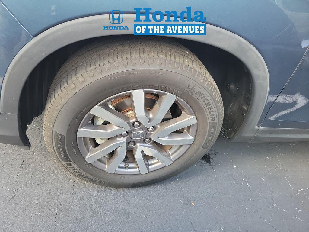 used 2021 Honda Pilot car, priced at $21,531