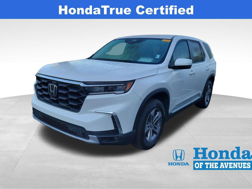 used 2024 Honda Pilot car, priced at $36,132