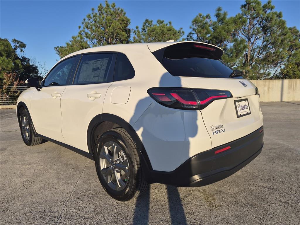 new 2026 Honda HR-V car, priced at $28,438