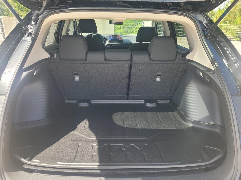 new 2026 Honda HR-V car, priced at $28,295