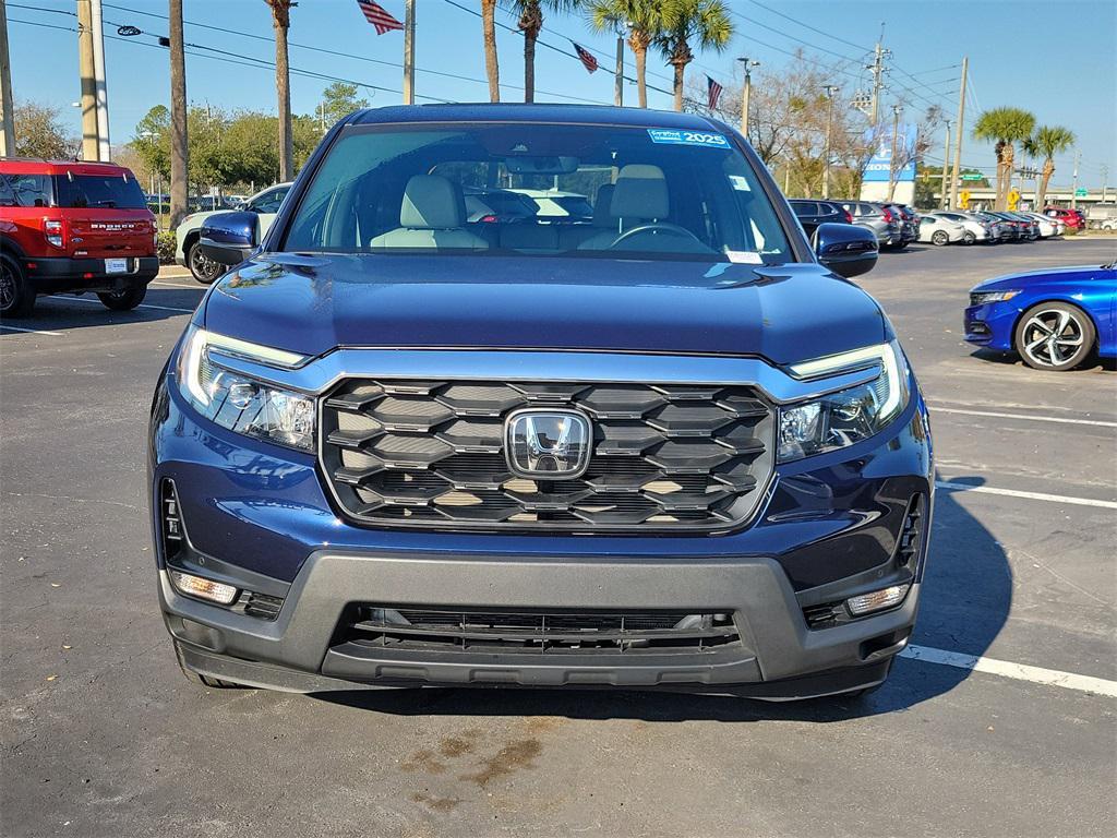 used 2025 Honda Passport car, priced at $35,201