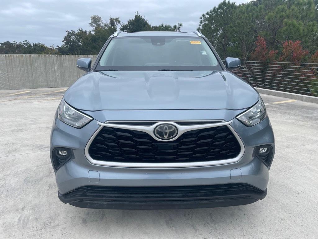 used 2020 Toyota Highlander car, priced at $25,477