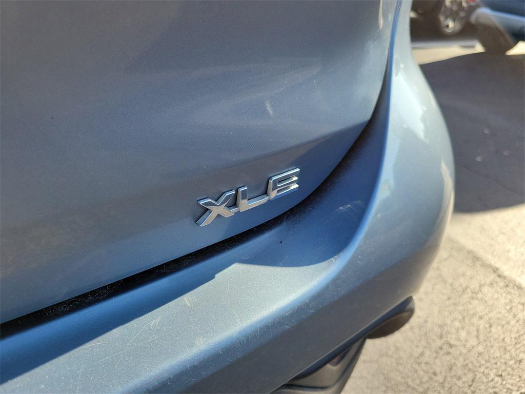 used 2020 Toyota Highlander car, priced at $24,501